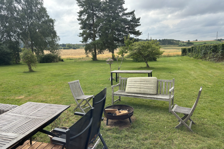 Beautiful home, private garden and fantastic view - 2