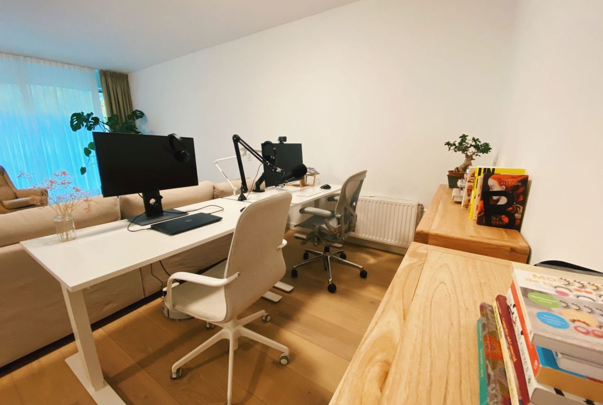 Apartment for nomadic families