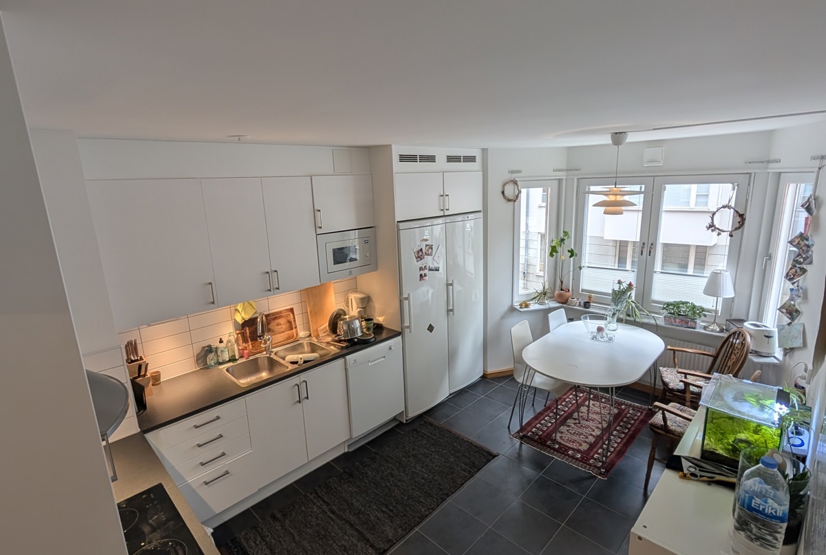 Central, 2 room+kitchen