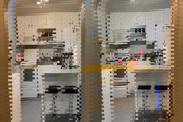 Self-contained unit - 1