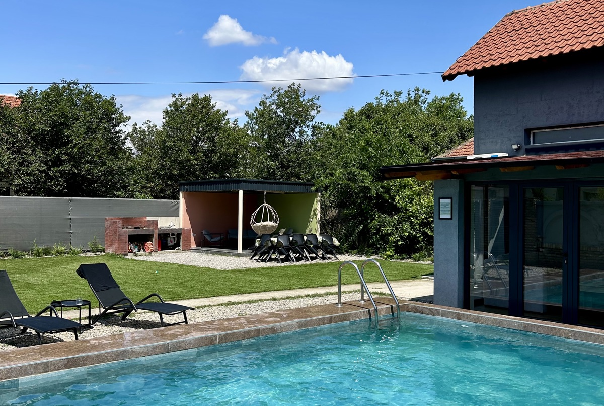 City hideaway novi sad