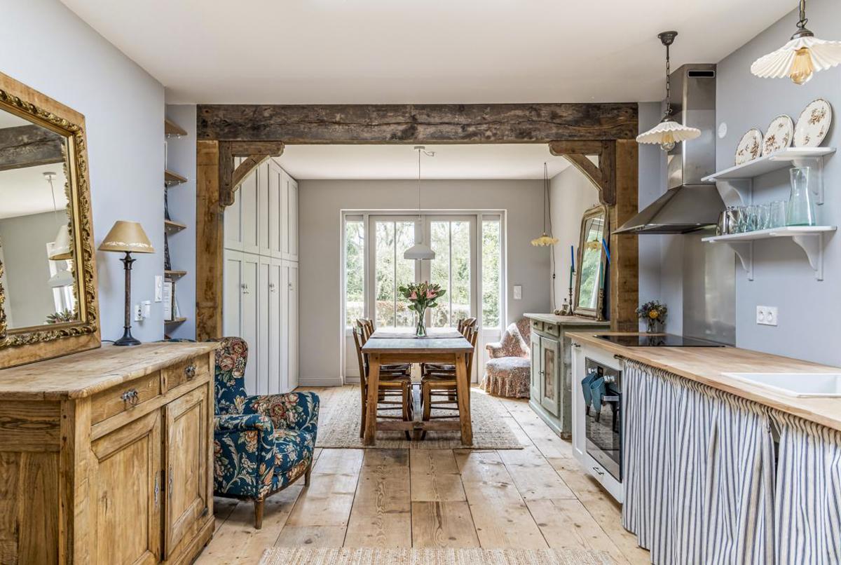 Cozy cottage vibes