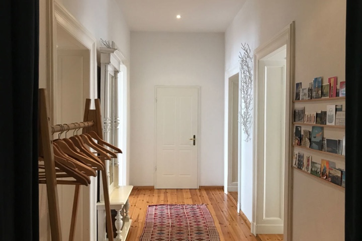 2-Room Altbau in the Heart of Prenzlauer Berg - 2