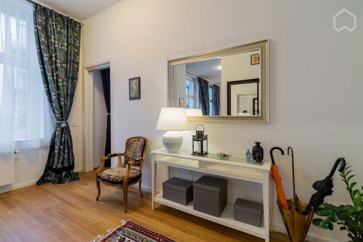 Chic Retreat in Berlin Mitte - 15