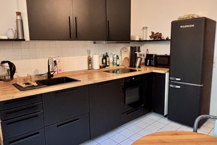 Bright Prenzlauer Berg Apartment with Workspaces - 14