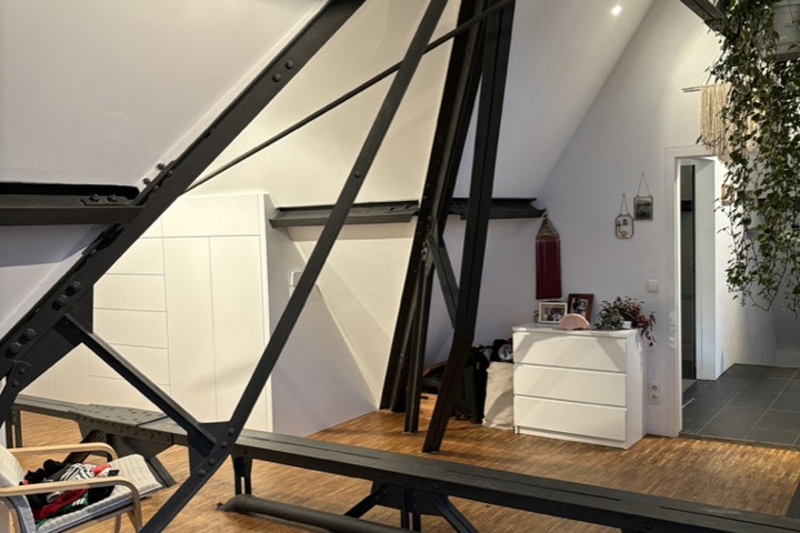Unique designer Rooftop Loft in an old school - 2