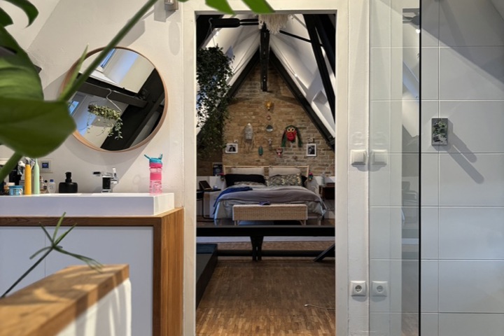 Unique designer Rooftop Loft in an old school - 6