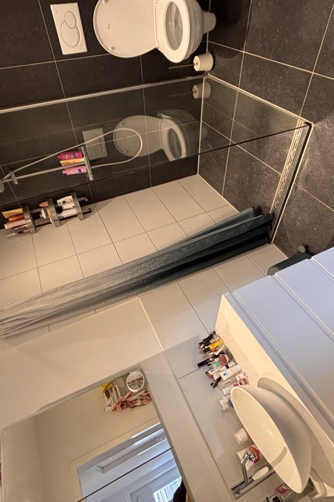 Spacious Scandinavian interior apartment Rotterdam - 20