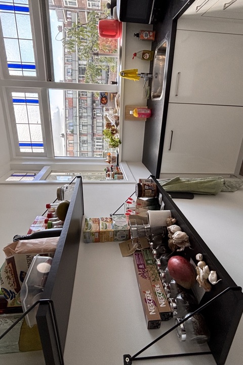 Spacious Scandinavian interior apartment Rotterdam - 12