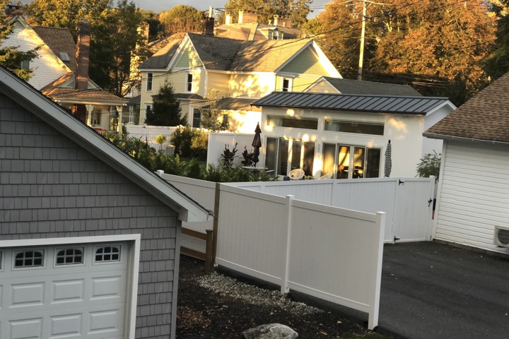 light-filled vaulted ceiling 2 rooms upstairs barn - 9