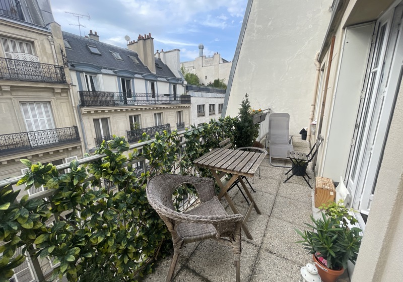 home swap in Paris, France