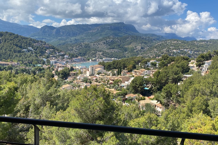 Sea and Mountain view - 39