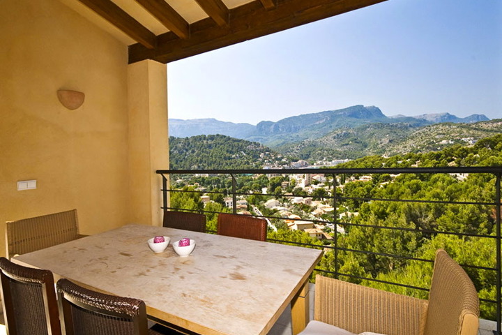 Sea and Mountain view - 10