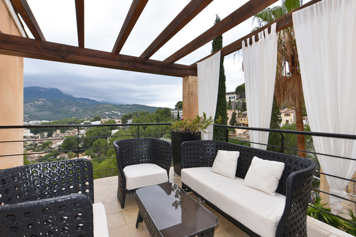 Sea and Mountain view - 33