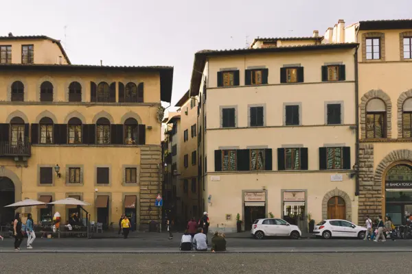 Home Swap Florence - Explore the Picturesque Streets of the Oltrarno District