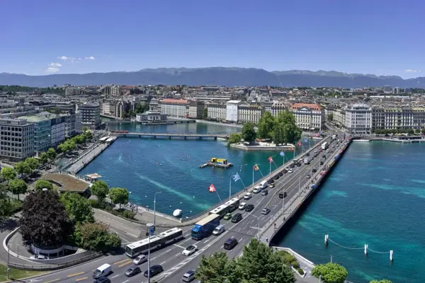 Home Swap Geneva - A Lakeside Escape for Work and Wanderlust
