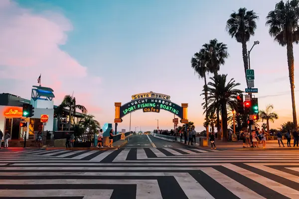 Home Swap Los Angeles - Explore the Iconic Neighborhoods of Los Angeles