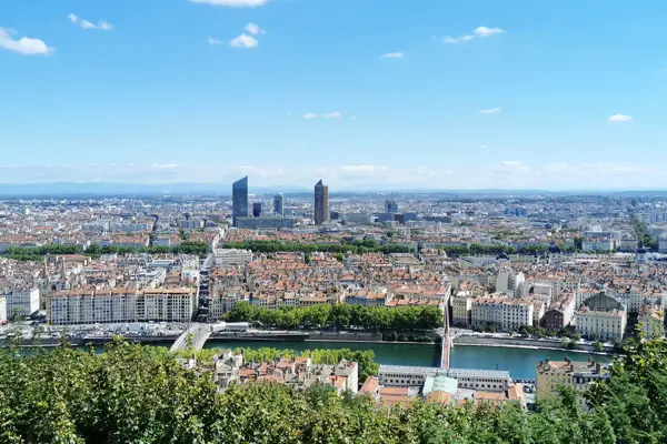 Home Swap Lyon - A Foodie Haven for Digital Nomads