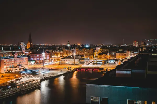 Home Swap Malmo - Seasons That Shape the Experience