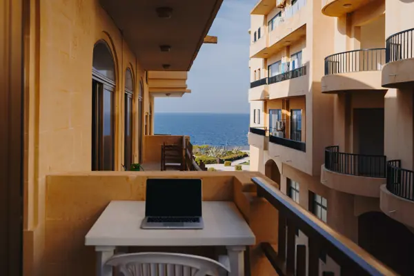 Home Swap Malta - The Digital Nomad's Dream: Internet and Infrastructure
