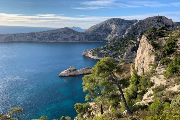 Home Swap Marseille - Escape the Concrete Jungle, Embrace the Sea Breeze