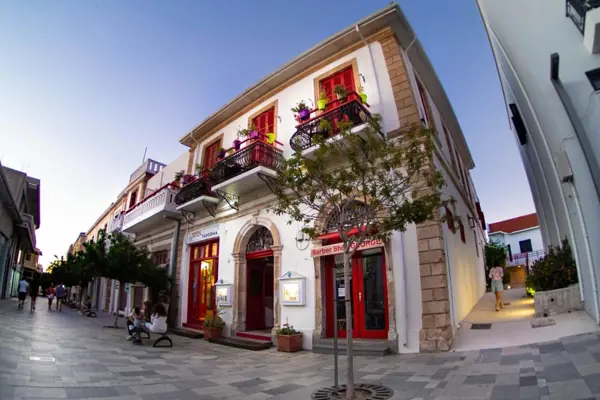 Home Swap Paphos - Local Life, Mediterranean Style