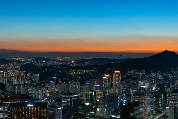 Home Swap Seoul - Energy That Never Sleeps