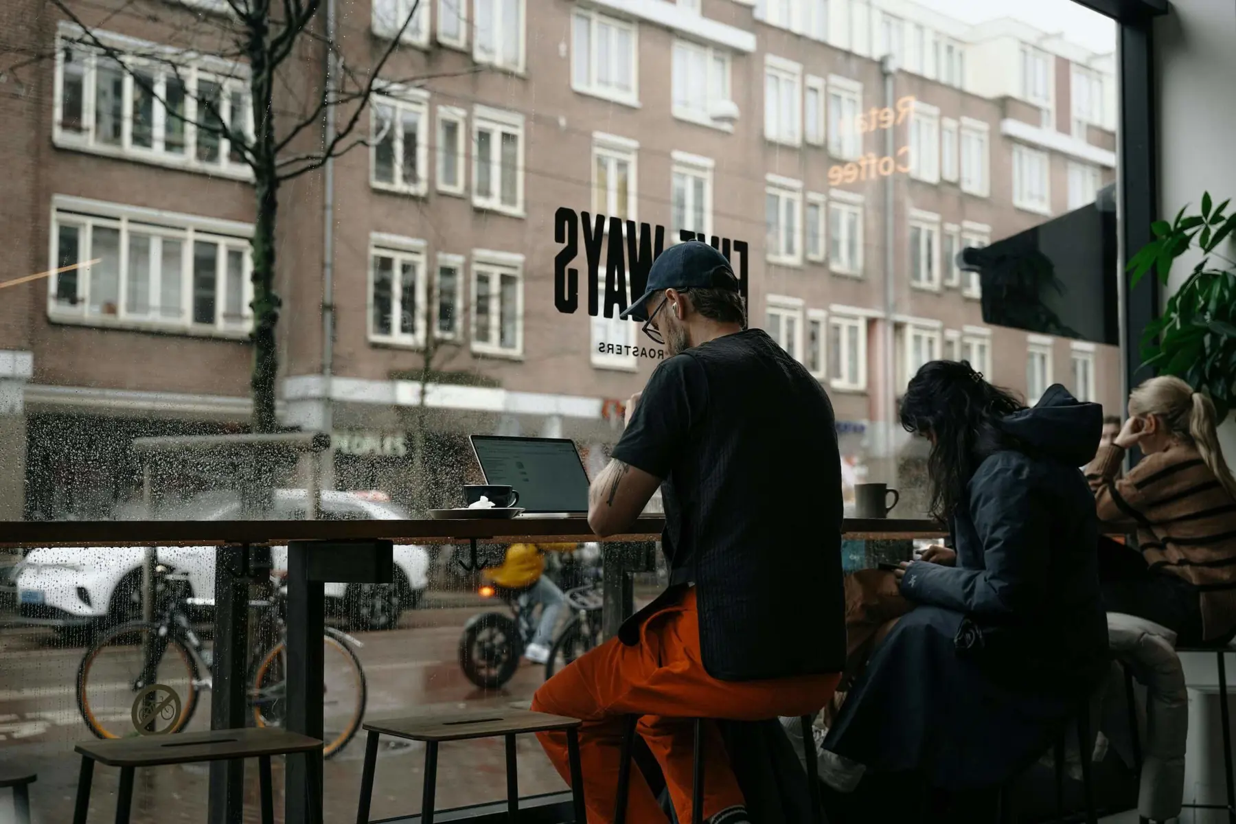 workation amsterdam cafes for remote work